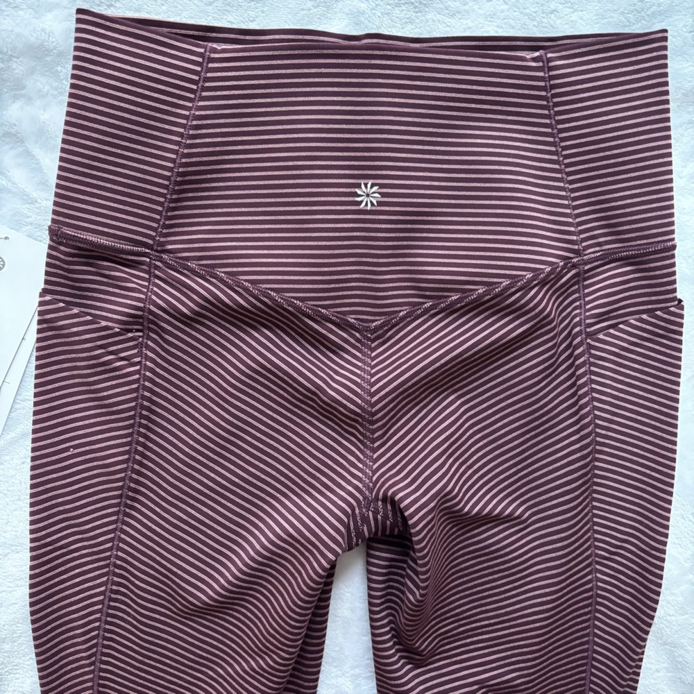 ATHLETA Salutation Stash Pocket II Textured 7/8 Striped Burgundy Legging--NWT--S - Picture 11 of 16